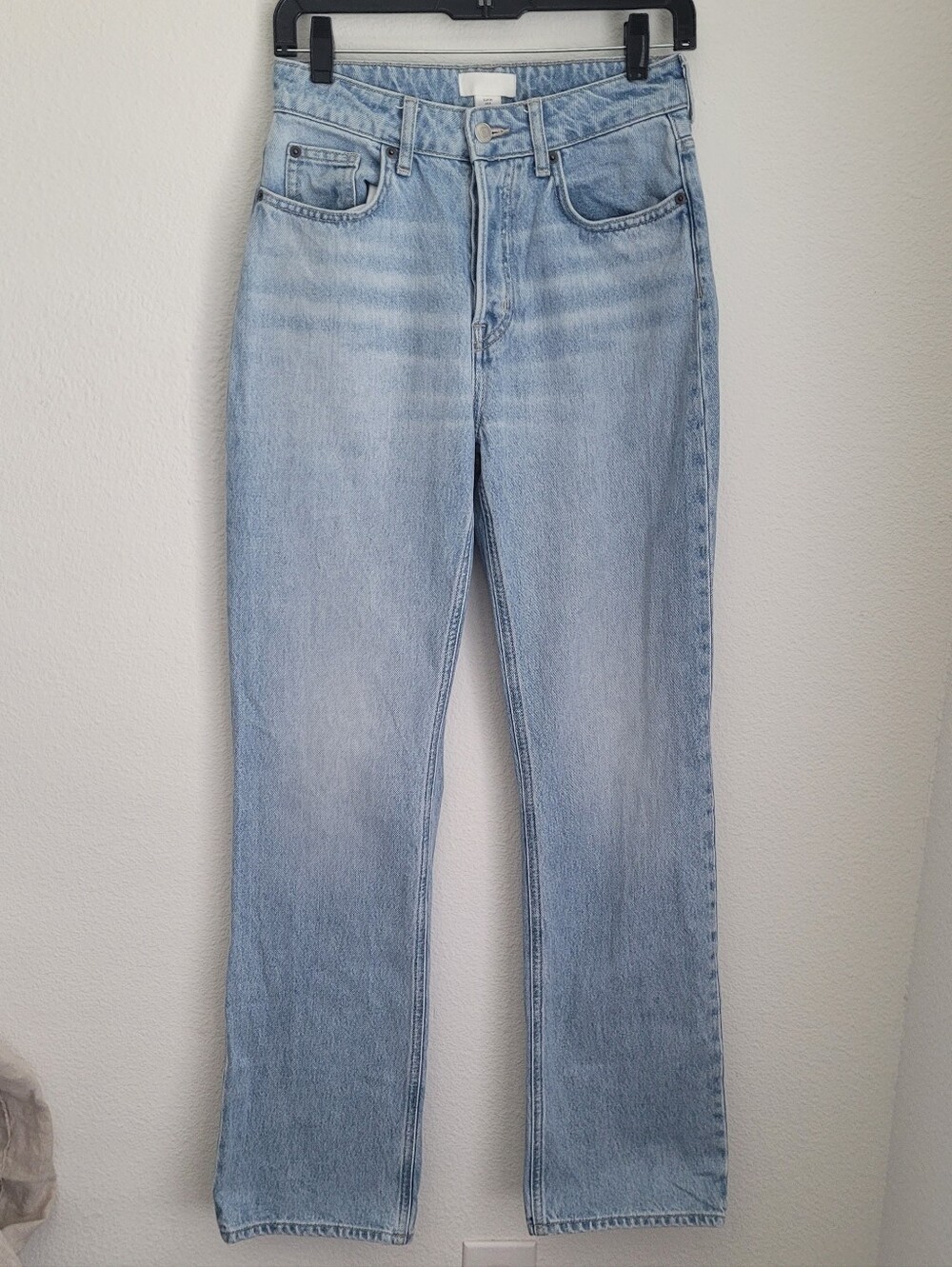 H&M Light Wash High Waisted Straight Leg Button Fly Jeans Size 4 Casual